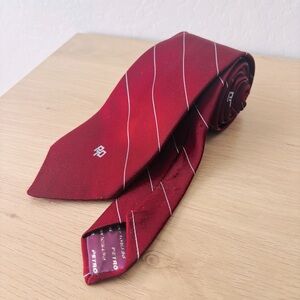 Givenchy Gentleman Paris Vintage Red and Sky Blue Silk Tie Formal Accessory‎